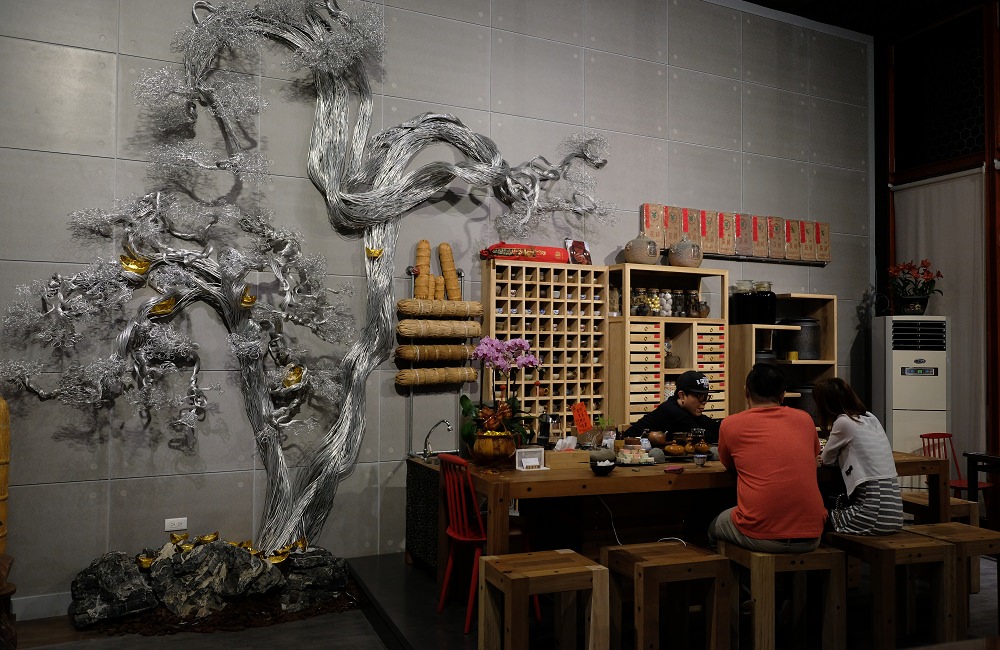 [台南]仁德 搽居安化黑茶文創餐廳 黑茶入菜清香爽口 近台南機場好停車