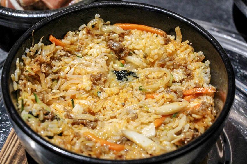 台中西屯，中科米平方美食，份量十足的韓式料理拉拉廚房。 - 微笑Joe幸運