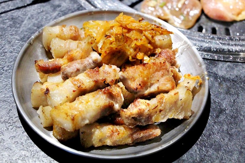 台中西屯，中科米平方美食，份量十足的韓式料理拉拉廚房。 - 微笑Joe幸運