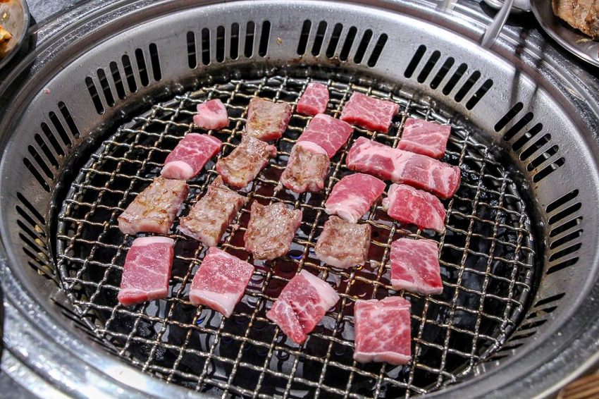 台中西屯，中科米平方美食，份量十足的韓式料理拉拉廚房。 - 微笑Joe幸運