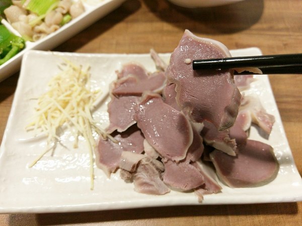 詠樂鵝肉店：詠樂鵝肉店-台北士林令人驚艷的鵝肉店  雖然距離捷運站有段距離  但我願意為了這味再走一次