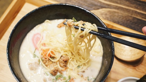 箸肉家:箸肉家|捷運府中站|新北板橋炸物 串燒居酒屋|三五好友相聚深夜食堂|日式屋台料理