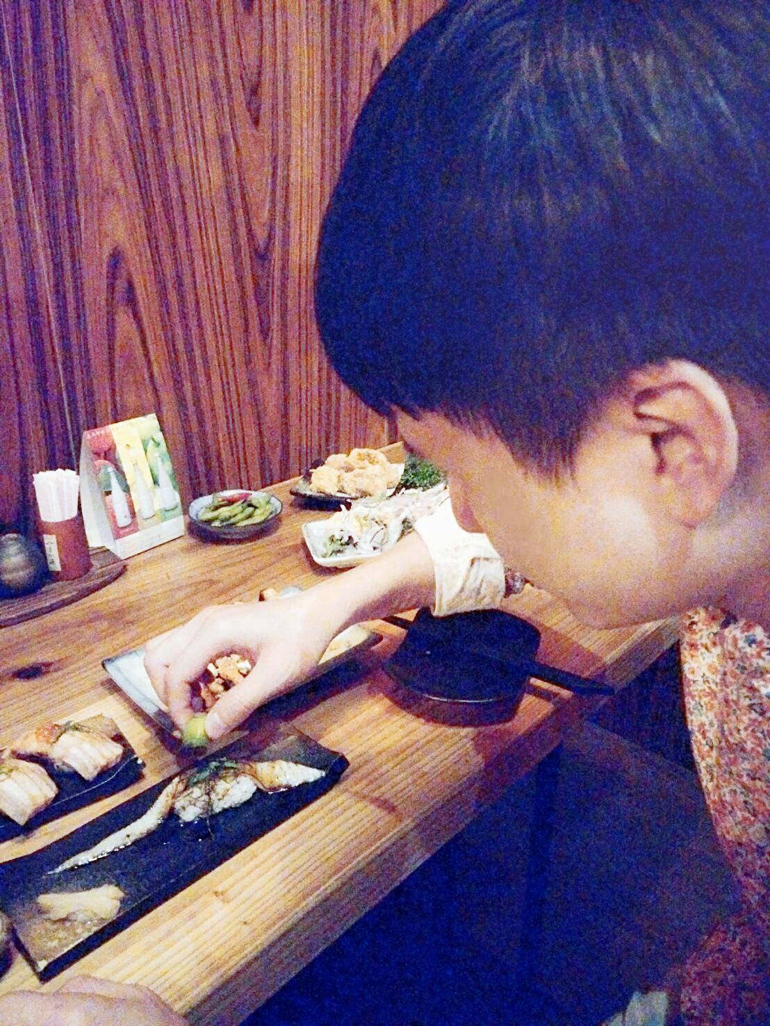 台灣_基隆市_信義區_美味食記_饗㵑居酒屋_日式炸串餐廳_團聚_三五好友聚餐_中正公園_基隆廟口夜市