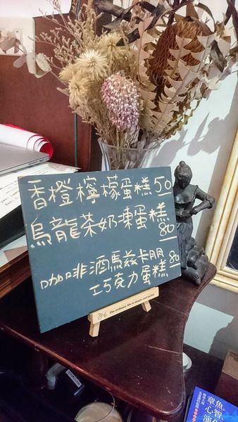 28577459_1800186880012993_6150272936491822738_n