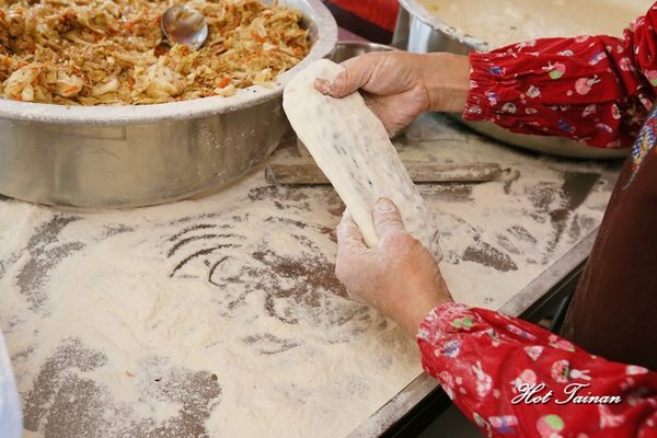 彭大姐（娟）煎包：【雲林美食】在地超過40年的煎包老店，嚐一口料滿味豐：彭大姐（娟）煎包