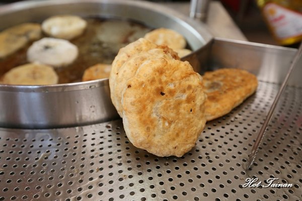 彭大姐（娟）煎包：【雲林美食】在地超過40年的煎包老店，嚐一口料滿味豐：彭大姐（娟）煎包