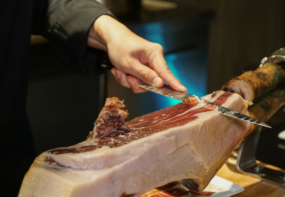 [台中]L’ARÔME法式餐廳-嗅覺與味覺的法餐精緻饗宴!紅點文旅新餐飲品牌 - 美食好芃友