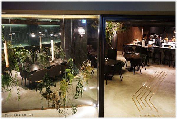 L'AROME-63.JPG L'AROME-63.JPG