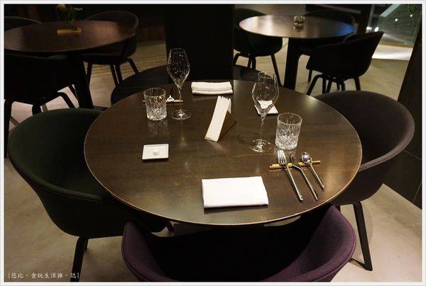 L'AROME-3.JPG L'AROME-3.JPG