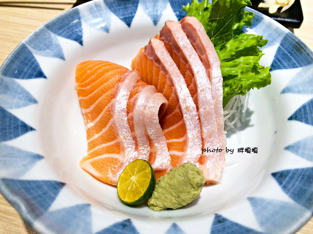 【台中 沙鹿】忍者壽司🍣🍤🍥海線巷弄美食，位在彩繪街旁，平價、好吃，尤其炙燒忍者鮭魚壽司，深得我心💓吃多完全不心痛，根本CP爆表，三五好友到這小聚也非常棒👍👍👍