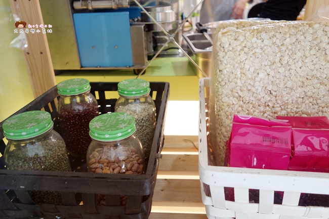 春一菀 中原大學 冰店 仙草 (29).JPG