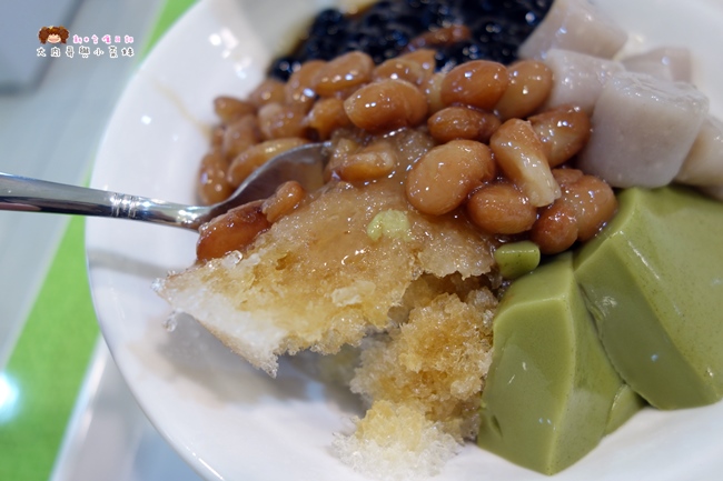 春一菀 中原大學 冰店 仙草 (32).JPG