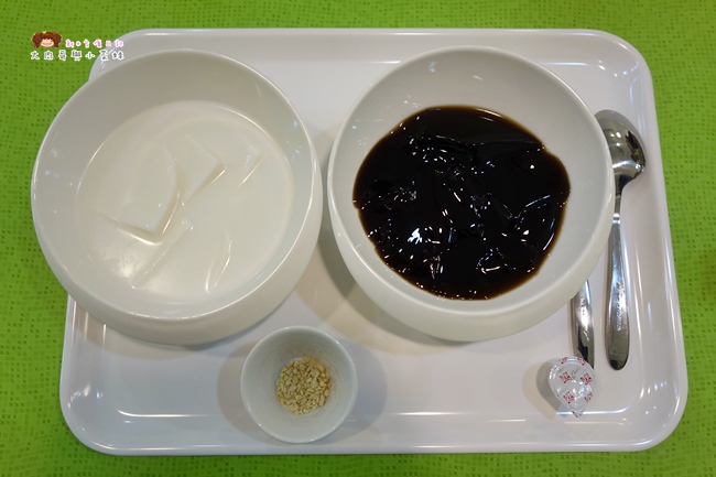 春一菀 中原大學 冰店 仙草 (16).JPG