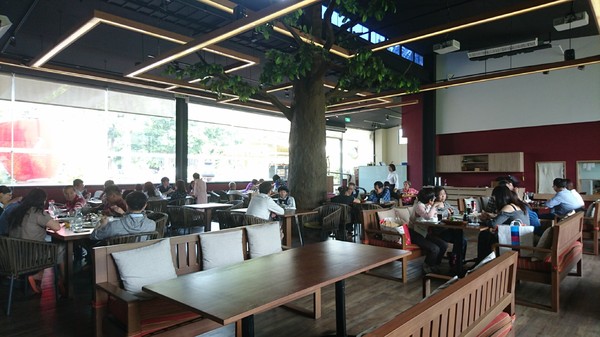 左創食不二:高雄~左創‧ 食不二~樹屋佈置堪稱一絕~舒適的用餐環境與濃濃文青氣息~優質的蔬食餐廳~ 左創食不二:高雄~左創‧ 食不二~樹屋佈置堪稱一絕~舒適的用餐環境與濃濃文青氣息~優質的蔬食餐廳~