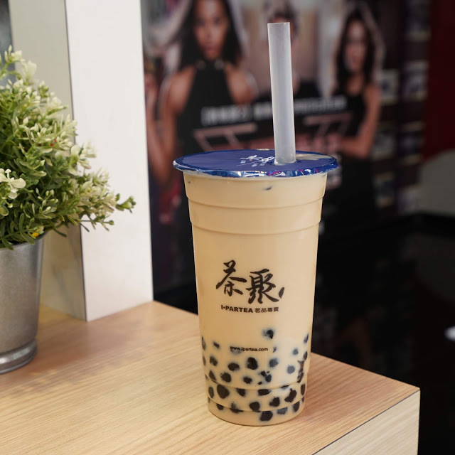[手搖茶推薦] 茶聚。嚴選茶底的好茶! 不加糖就很好喝! 特別推薦珍珠奶茶、鳴翠輕熟金萱、沐嵐完熟鮮奶紅、黑糖薑母奶茶。近松江南京站(長春國賓)