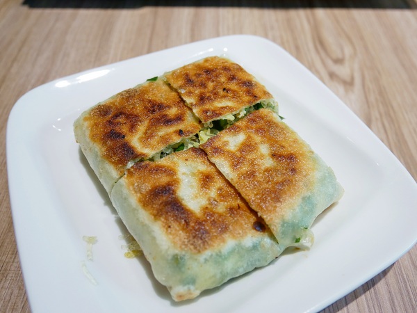 泰和樓:泰和樓-傳承3代的好味道 吃的不只是記憶更是正統東北味 店內更提供升降椅給行動不便者使用 超加分