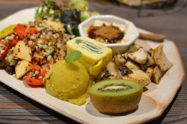 [食記] 新竹 井家Tea House。周末最愛的日式蔬食早午餐 (府後街)