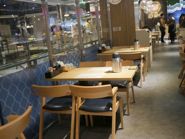 海壽司(微風松高店)：【食記】台北信義迴轉壽司-海壽司微風松高店 Hi Sushi@市府轉運站 : 平實的堅持, 新鮮健康不打折, 講究食材與用餐體驗的迴轉壽司