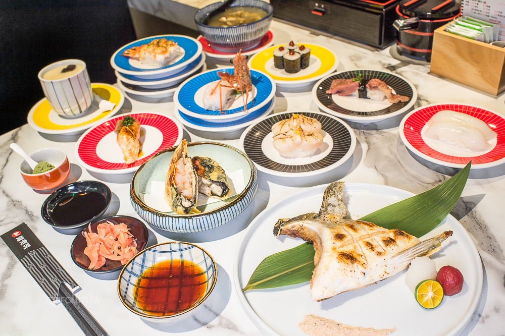 《海壽司 微風松高店》平價迴轉壽司 - 卡琳。摸魚兒趣