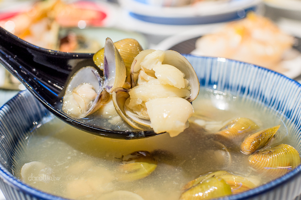 《海壽司 微風松高店》平價迴轉壽司 - 卡琳。摸魚兒趣