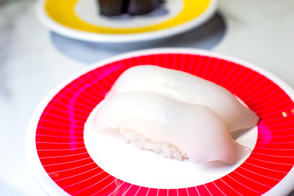 《海壽司 微風松高店》平價迴轉壽司 - 卡琳。摸魚兒趣