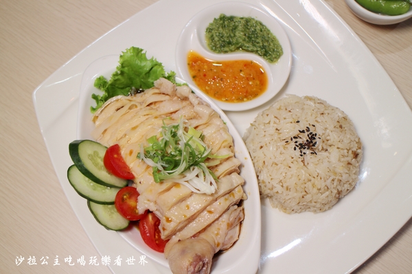 MB white coffee(忠孝店):東區美食/南洋料理『MB white coffee』海南雞飯/菠蘿油/印度拉茶/東區216巷/下午茶/捷運忠孝敦化站