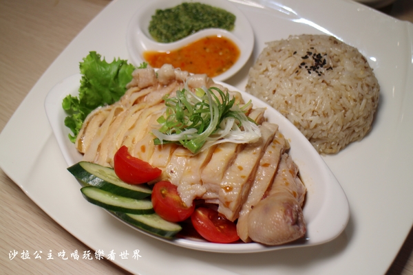 MB white coffee(忠孝店):東區美食/南洋料理『MB white coffee』海南雞飯/菠蘿油/印度拉茶/東區216巷/下午茶/捷運忠孝敦化站