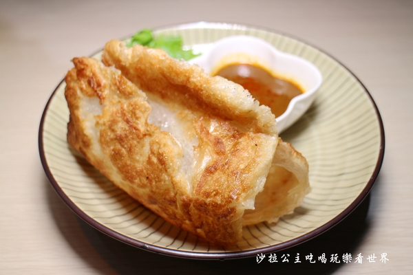 MB white coffee(忠孝店):東區美食/南洋料理『MB white coffee』海南雞飯/菠蘿油/印度拉茶/東區216巷/下午茶/捷運忠孝敦化站