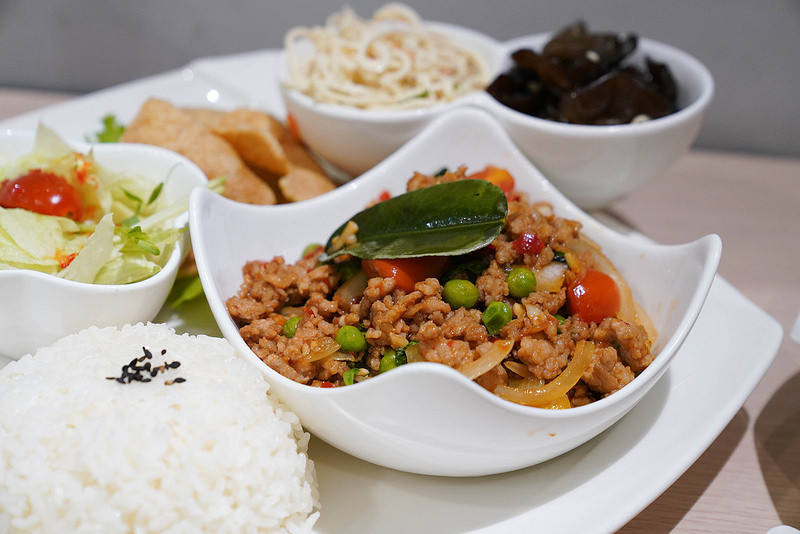 mb white coffee (21) mb white coffee (21)