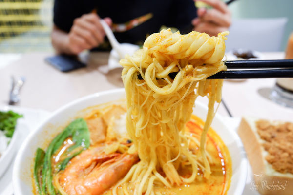 【食記】台北・忠孝敦化｜MB white coffee，東區也吃得到啦！座落巷弄間的南洋料理！｜東區216巷美食、東區餐廳、忠孝敦化餐廳