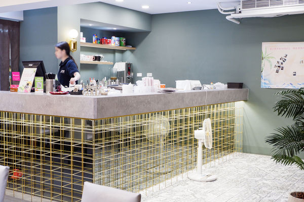 【食記】台北・忠孝敦化｜MB white coffee，東區也吃得到啦！座落巷弄間的南洋料理！｜東區216巷美食、東區餐廳、忠孝敦化餐廳