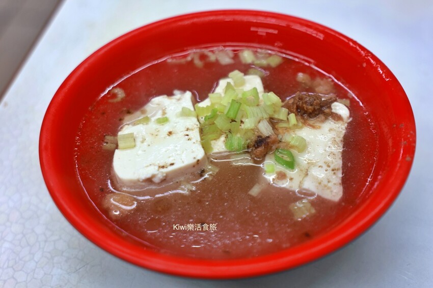 員林美食大眾麵食館|員林美食夢幻三家豪氣吃炸排骨飯,員林火車站周邊美食