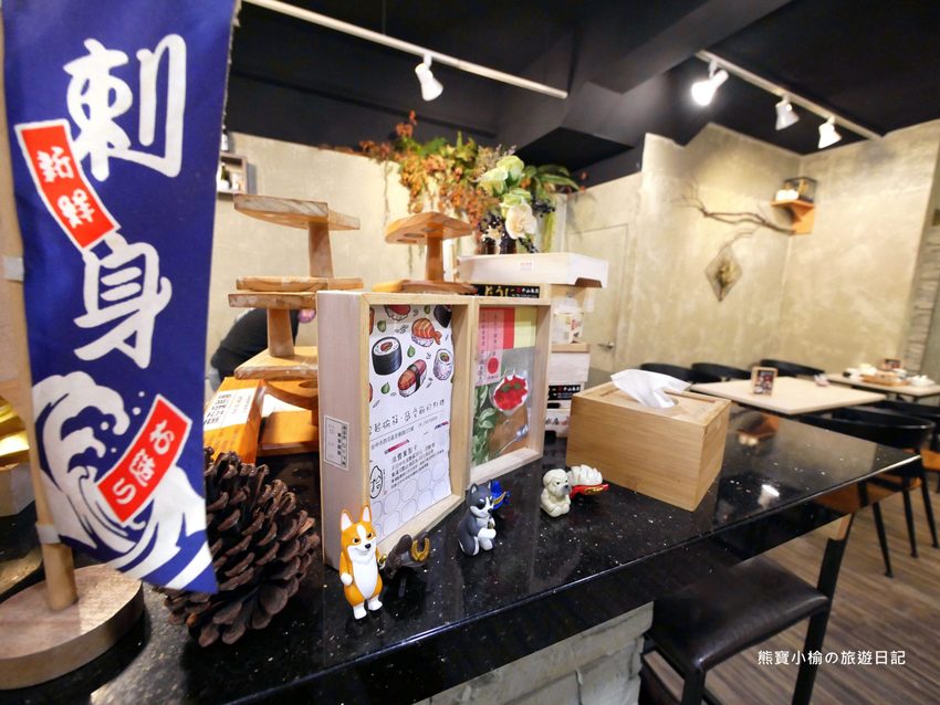 【台中美食】拾飯日本料理,逢甲必吃平價丼飯,味噌湯可免費續湯,還有超可愛日式炭烤糰子!內文附詳細菜單介紹。 @熊寶小榆の旅遊日記 【台中美食】拾飯日本料理,逢甲必吃平價丼飯,味噌湯可免費續湯,還有超可愛日式炭烤糰子!內文附詳細菜單介紹。 @熊寶小榆の旅遊日記