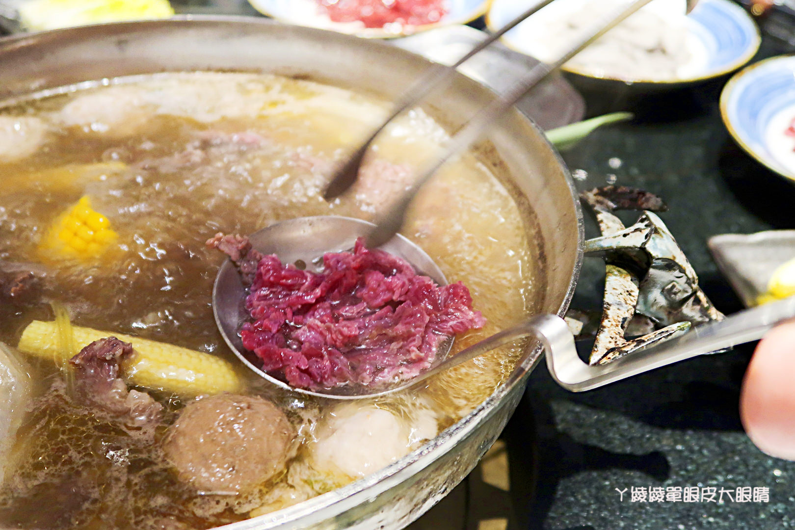 台中溫體牛推薦！非吃不可的溫十八溫體牛火鍋，台南阿裕牛肉湯技術指導