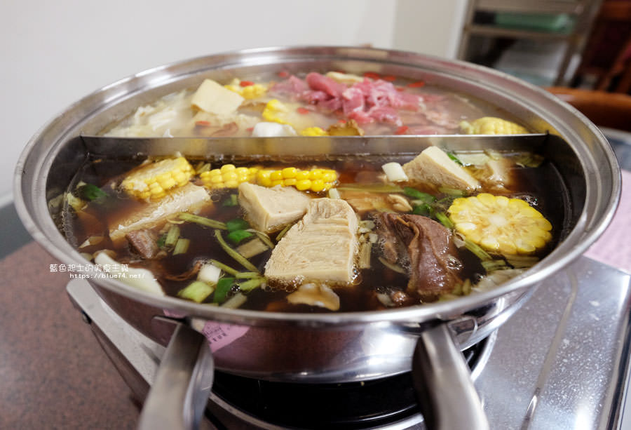 台中大里│仟合原羊肉爐-料好實在又划算.環境乾淨.招牌鍋可以吃到兩種口味.會想再訪 - 藍色起士的美食主義
