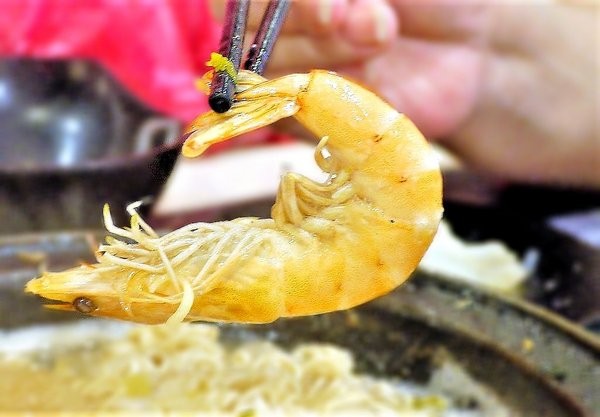 剪刀石頭布鍋物專賣店:【三重火鍋】剪刀石頭布鍋物專賣店 今天猜拳了嗎? 香濃牛奶鍋 / 打卡送海鮮&肉品.捷運三和國中