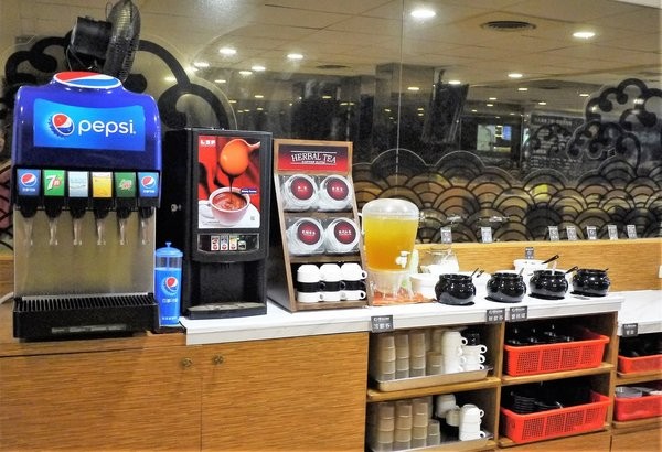 剪刀石頭布鍋物專賣店:【三重火鍋】剪刀石頭布鍋物專賣店 今天猜拳了嗎? 香濃牛奶鍋 / 打卡送海鮮&肉品.捷運三和國中