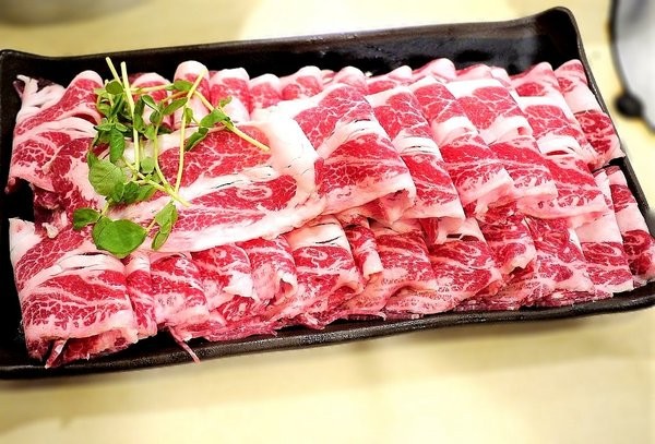 剪刀石頭布鍋物專賣店:【三重火鍋】剪刀石頭布鍋物專賣店 今天猜拳了嗎? 香濃牛奶鍋 / 打卡送海鮮&肉品.捷運三和國中