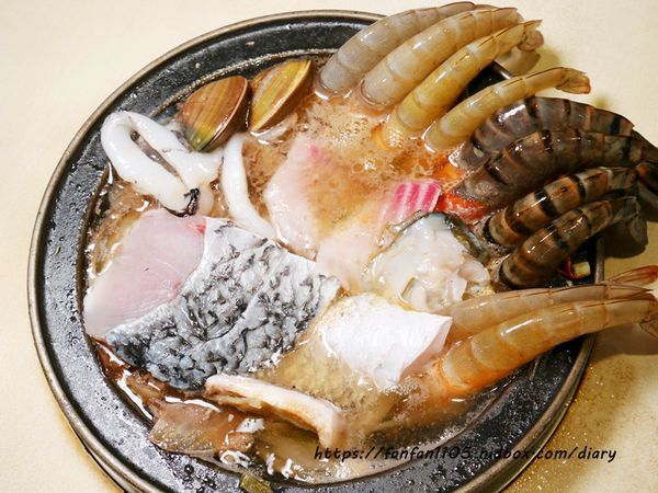 【三重美食】剪刀石頭布鍋物專賣店 #三重火鍋 #平價火鍋 #石頭火鍋 (30).JPG