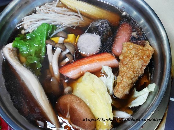 【三重美食】剪刀石頭布鍋物專賣店 #三重火鍋 #平價火鍋 #石頭火鍋 (27).JPG