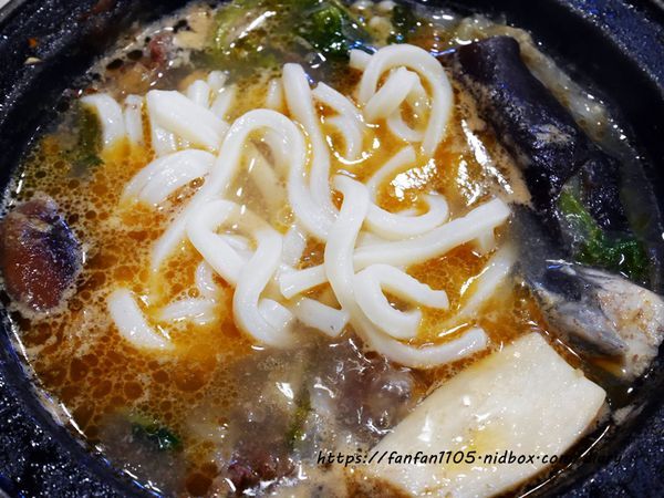 【三重美食】剪刀石頭布鍋物專賣店 #三重火鍋 #平價火鍋 #石頭火鍋 (38).JPG