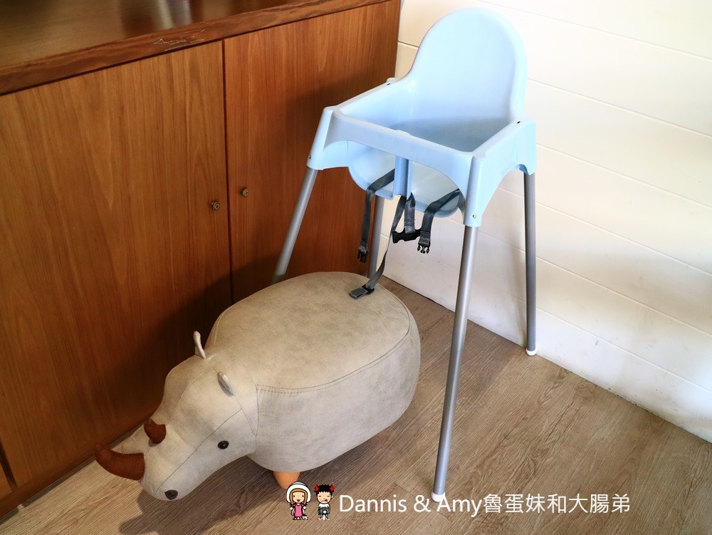 《新竹餐廳推薦》︱犀牛西式小館。有氣氛高貴不貴的美食享受。黑松露奶油野菇燉飯。碳烤牛排 ｜大遠百民富國小附近（影片）