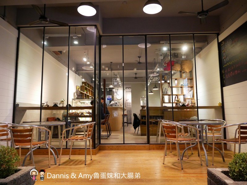 《新竹美食餐廳推薦》︱N訪還是很喜歡的犀牛西式小館。情人節約會聚餐推薦。碳烤牛排.燉飯.義大利麵 ｜民富國小棒球場旁（影片）