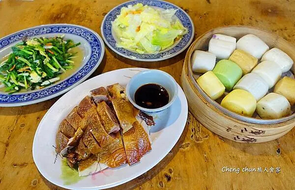 台北市陽明山美食【吉園葡花園野菜餐廳】 放山雞、炒珠蔥、手工