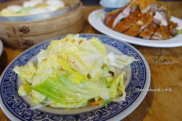台北市陽明山美食【吉園葡花園野菜餐廳】 放山雞、炒珠蔥、手工