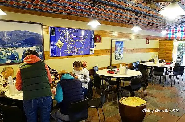 台北市陽明山美食【吉園葡花園野菜餐廳】 放山雞、炒珠蔥、手工