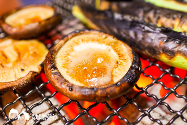 愛烤愛對囉：宜蘭燒烤吃到飽-愛烤愛對囉｜安格斯和牛燒肉韓式烤肉海鮮牡蠣生蠔吃到飽