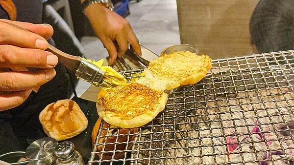 CP值爆表！不用千元就可以吃到和牛燒烤吃到飽，還有超厚切肋眼、比臉大牛排、韓式豬五花等超高級食級無限量