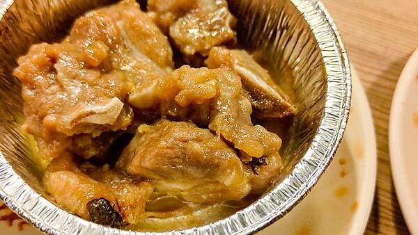 CP值爆表！不用千元就可以吃到和牛燒烤吃到飽，還有超厚切肋眼、比臉大牛排、韓式豬五花等超高級食級無限量