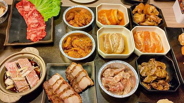 CP值爆表！不用千元就可以吃到和牛燒烤吃到飽，還有超厚切肋眼、比臉大牛排、韓式豬五花等超高級食級無限量